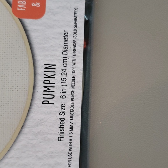 Pumpkin Punch Needle Kit NEW - Picture 4 of 6